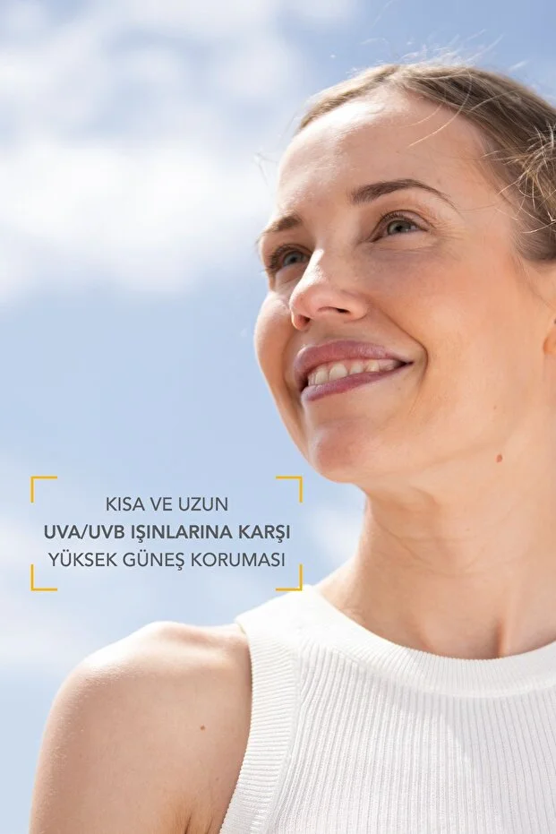  Photoderm Stick SPF50+ Hassas&Tüm Ciltler İçin Çok Yüksek Korumalı Stick Güneş Kremi 8 gr